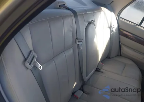 2005 Mercury Grand Marquis Ls/Lse z USA, uszkodzony, nr VIN 2MEFM75W85X600955